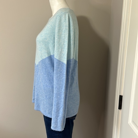 Lilly Pulitzer Brigitte Cashmere Sweater Bennet Blue Color Block Chevron Sz L - Picture 5 of 14